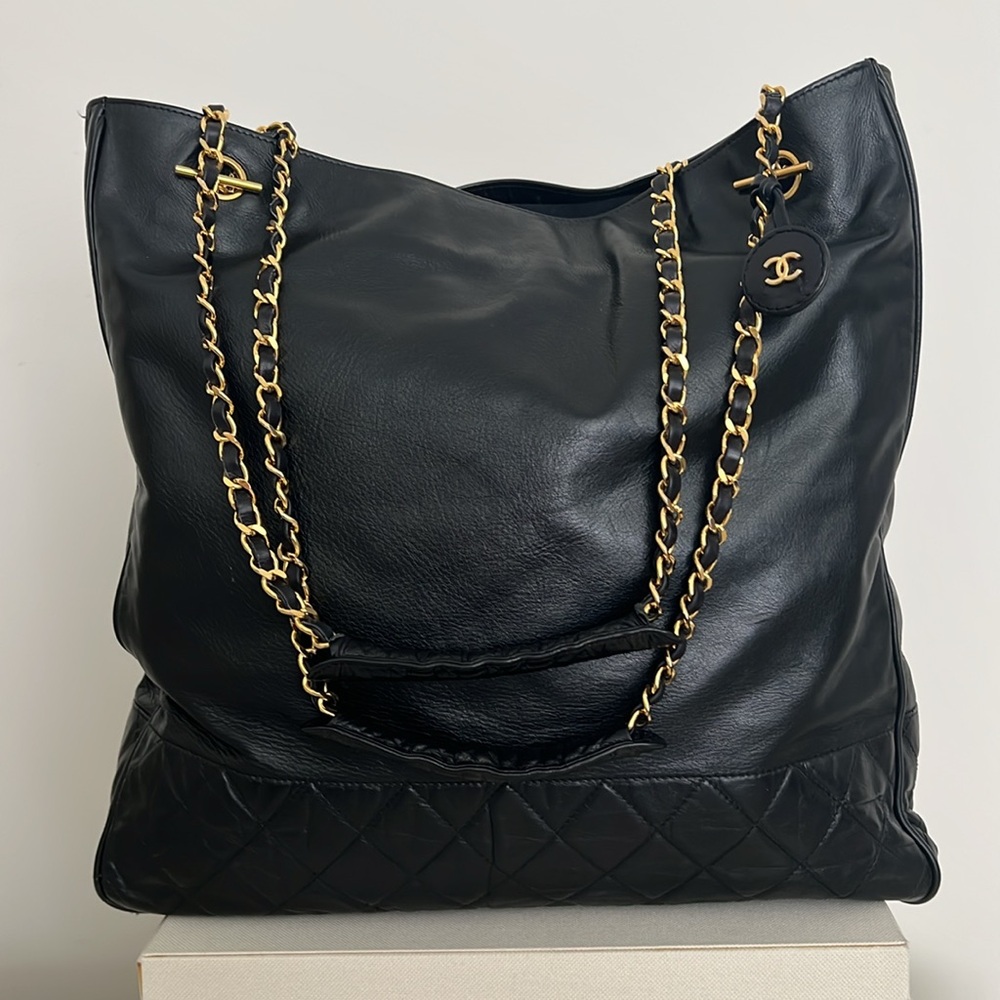 CHANEL Vintage Quilted Black Lambskin Large Shopper Tote